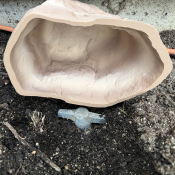 Bahçe Su Vana Saklama Kaya Kapağı - Gerçekçi 3D Baskı