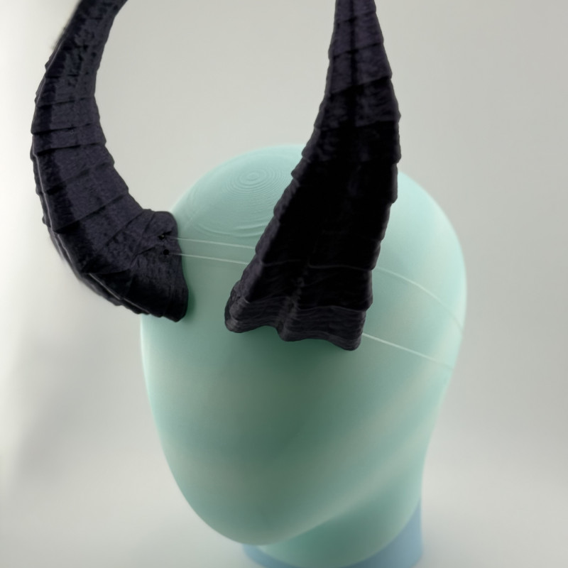 Tiefling Kostüm Boynuzları - 3D Baskı Cosplay Aksesuarı Tiefling Kostüm Boynuzları - 3D Baskı Cosplay Aksesuarı