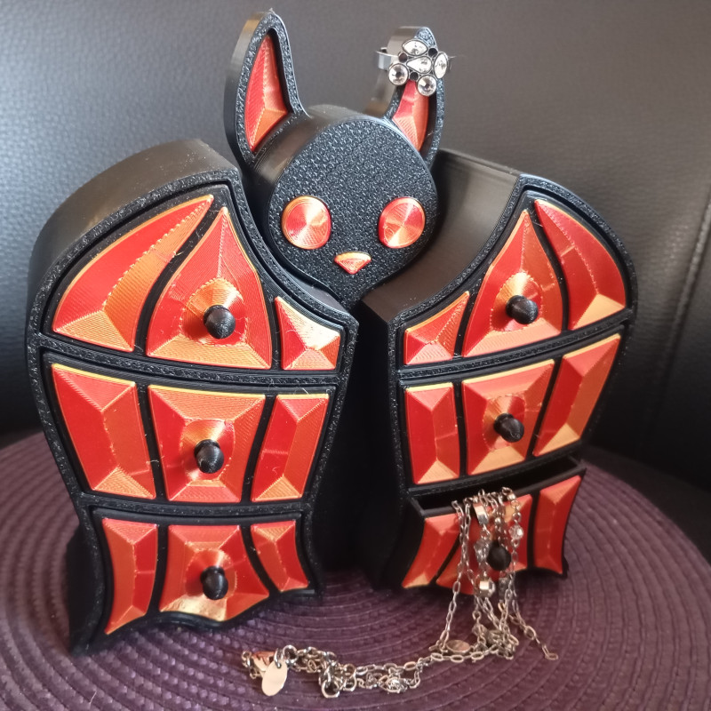 Yarasa Şekilli 3D Baskı Takı Kutusu - Gotik Tarz Dekor