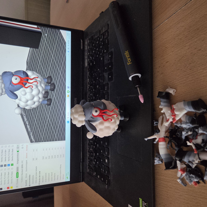 Uzaylı Enfeksiyonlu 3D Baskılı Renkli Koyun Figürü - Alien Earth Koleksiyonu Uzaylı Enfeksiyonlu 3D Baskılı Renkli Koyun Figürü - Alien Earth Koleksiyonu