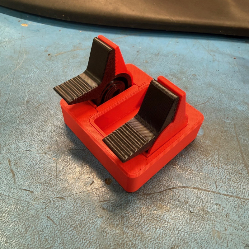 Tek Parmakla Açılan Push Tip Lehim Penseti - 3D Baskı DIY Aksesuar