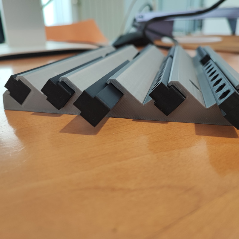 100 Yuvalı Duvar Delikli Tornavida Ucu Organizer - 3D Baskı