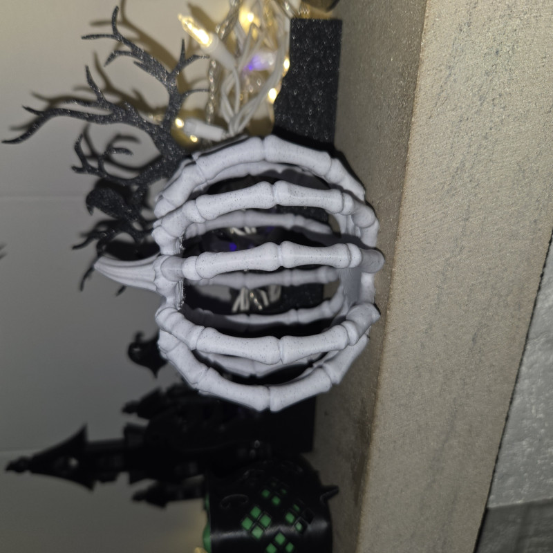 Kemik Kafesli Cadılar Bayramı Balkabağı - 3D Baskı Dekor