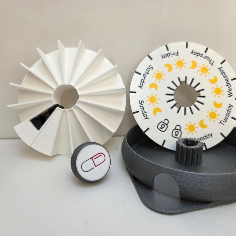 RotaDose Kendinden Kilitli Hap Dispanseri - 3D Baskı İlaç Organizatörü