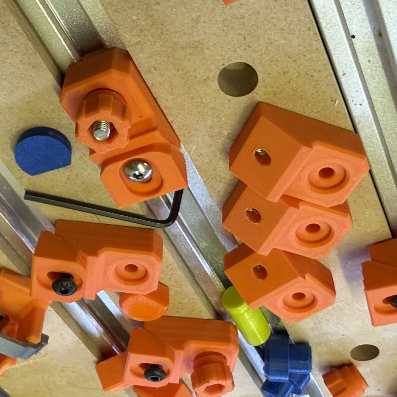 CNC Pençe Mengene M6 Donanım - 3D Baskı Profesyonel Tutucu