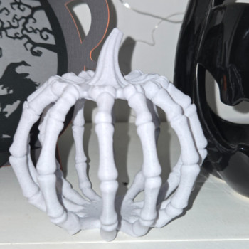 Kemik Kafesli Cadılar Bayramı Balkabağı - 3D Baskı Dekor