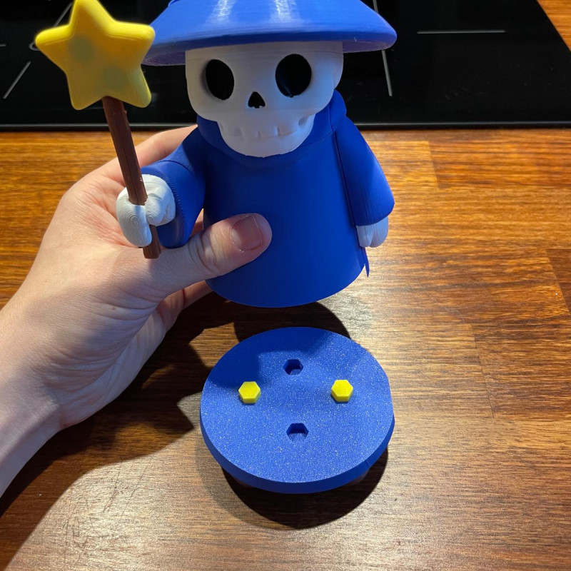 Monte Edilebilir İskelet Büyücü 3D Baskı Modeli - Renkli Mini Figür