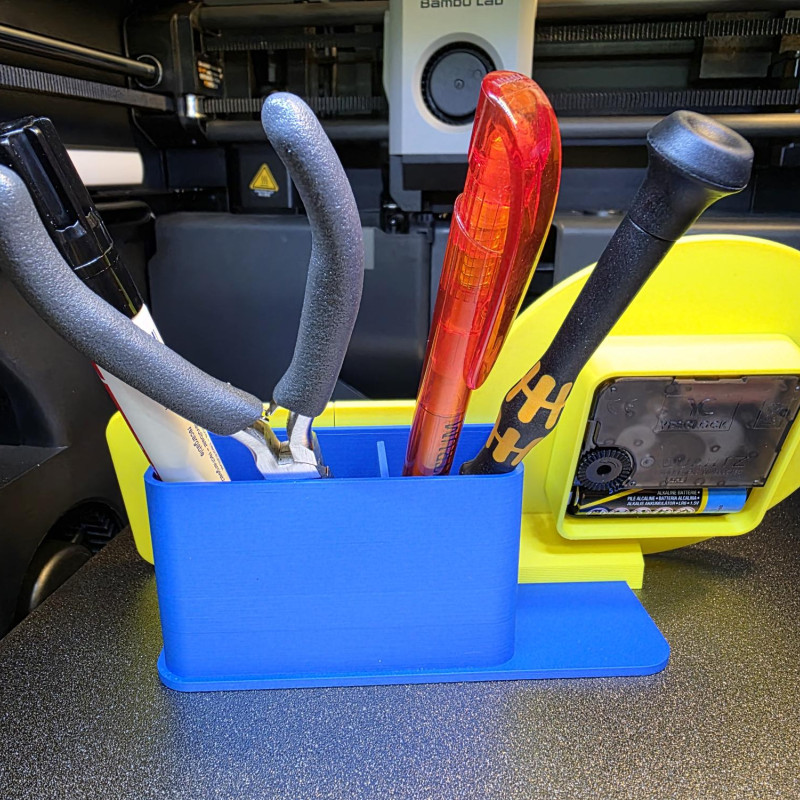 FC Saarbrücken Masa Saati ve Organizatör - 3D Baskılı Özel Tasarım