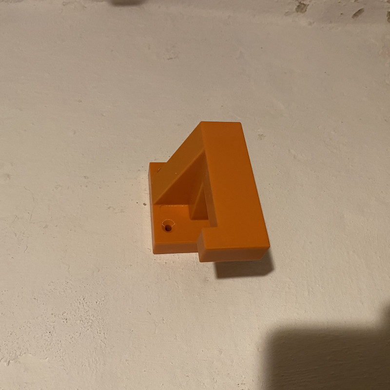 Stihl MSA 200C Testere Duvar Askısı - 3D Baskılı Dayanıklı Tutucu