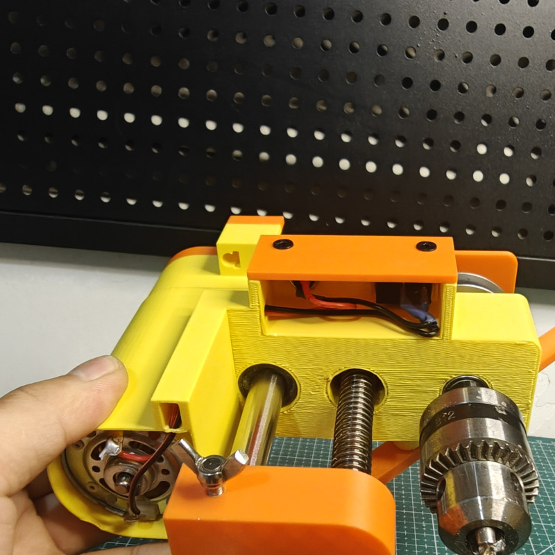 Masaüstü Mini Matkap Presi - Hareketli Kelepçeli 3D Baskı El Aleti