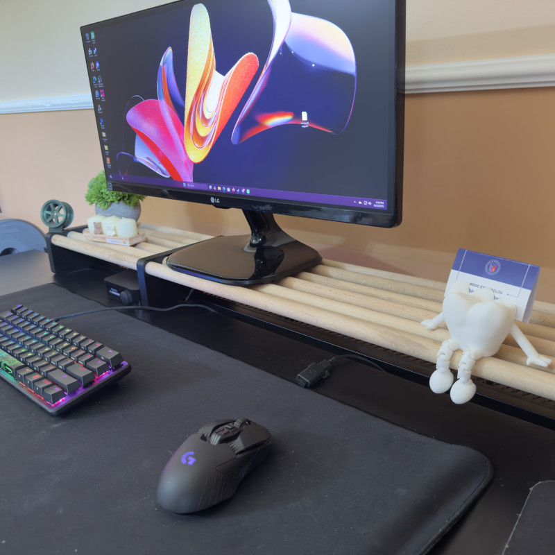 Modüler Ahşap Çubuklu Masa Rafı - 3D Baskı Ofis Organizasyon Modüler Ahşap Çubuklu Masa Rafı - 3D Baskı Ofis Organizasyon