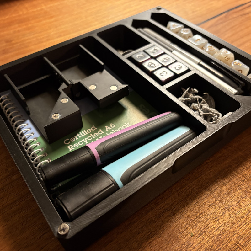 DND Oyuncu Seti Tepsisi - Katlanır Zar Kulesi | 3D Baskı DND Oyuncu Seti Tepsisi - Katlanır Zar Kulesi | 3D Baskı