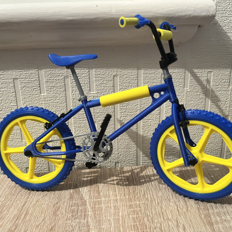 Raleigh Burner BMX 3D Modeli - Dönen Tekerlekli Oyuncak