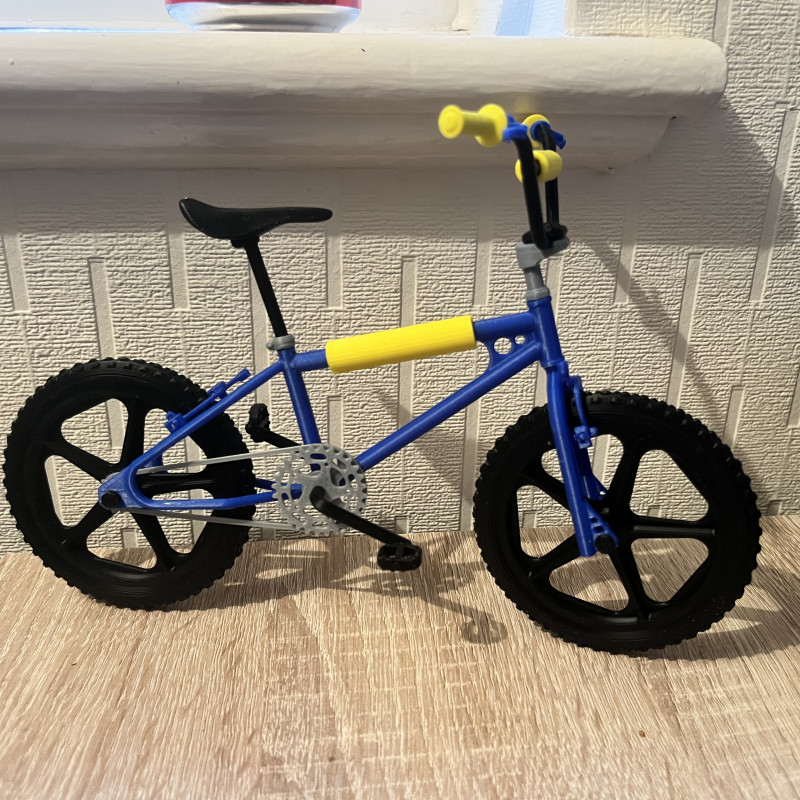Raleigh Burner BMX 3D Modeli - Dönen Tekerlekli Oyuncak