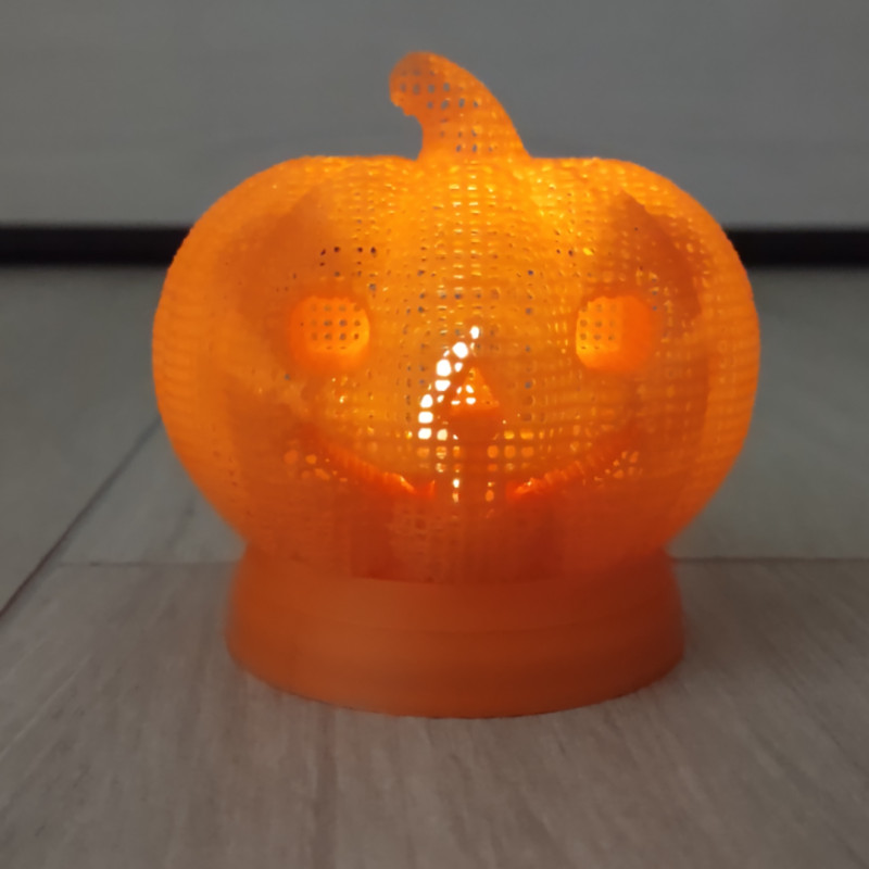 Sevimli Gülümseyen Balkabağı Fener - 3D Baskı LED Dekor