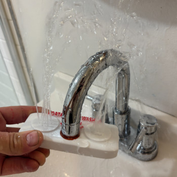 Taşınabilir Acil Göz Yıkama İstasyonu - 3D Baskılı Medikal Ürün