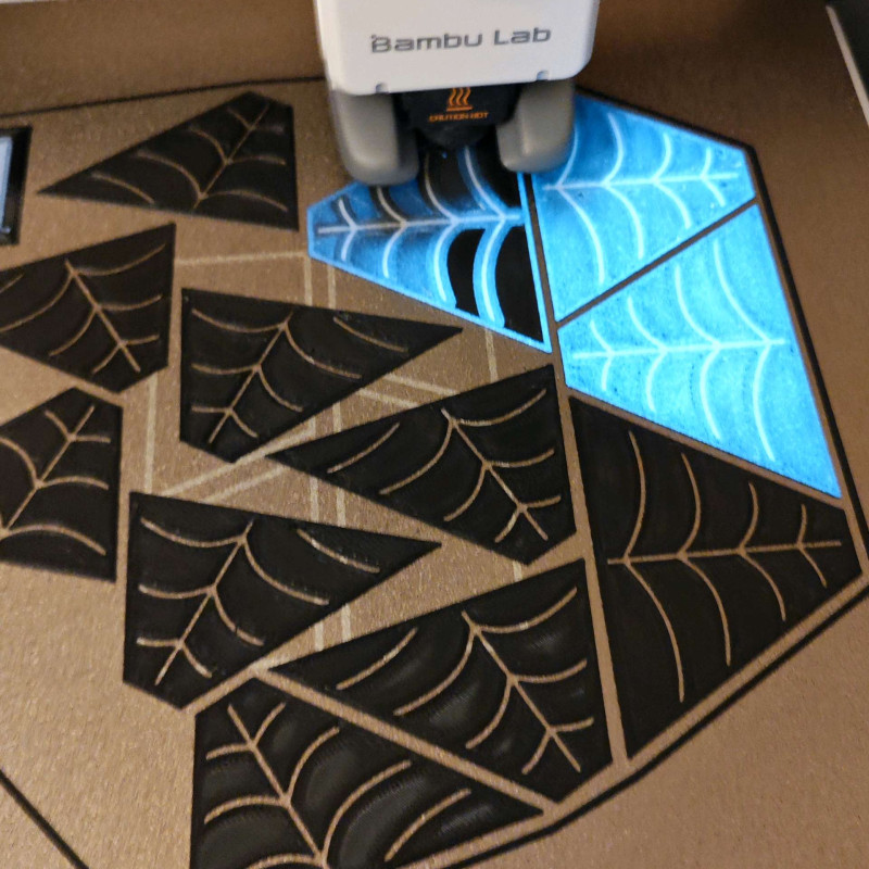 3D Baskı Kravatlı Örümcek Oyuncak - Desteksiz, Yapıştırıcısız