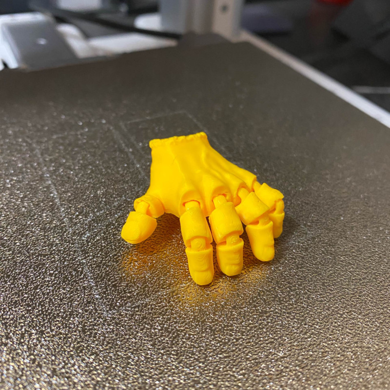 Korkunç Hareketli Anahtarlık El - 3D Baskı Korku Aksesuarı