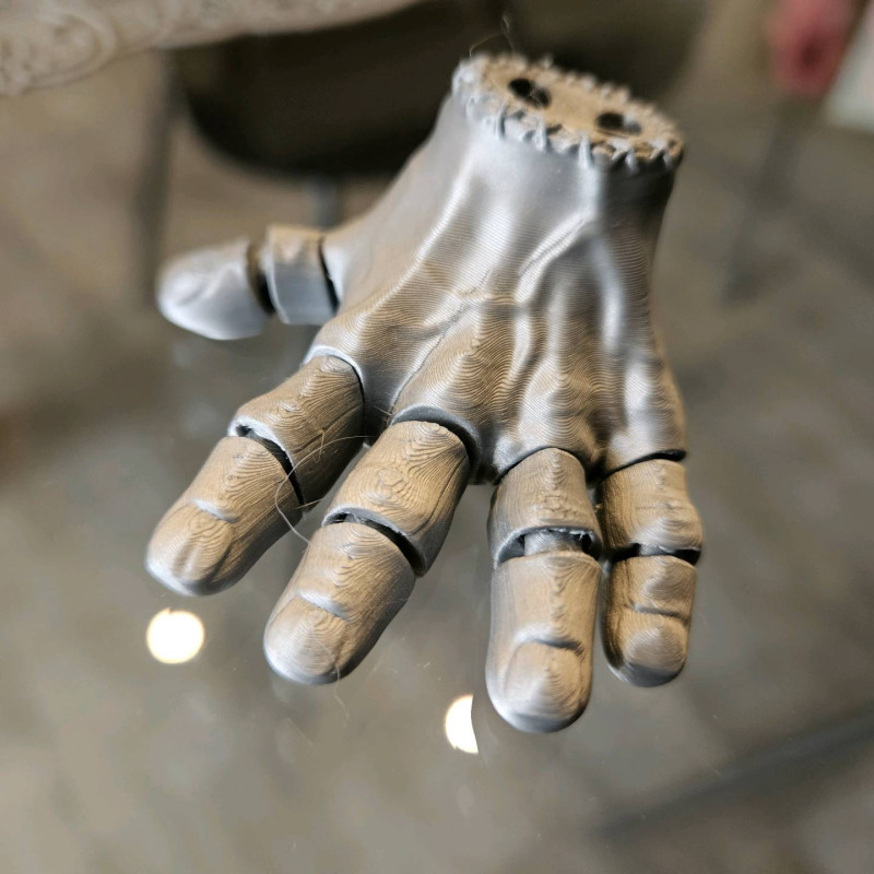 Korkunç Hareketli Anahtarlık El - 3D Baskı Korku Aksesuarı