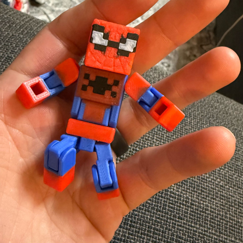 Print-in-Place Spider-Man 3D Baskı Figürü - Minecraft Temalı Hareketli Oyuncak