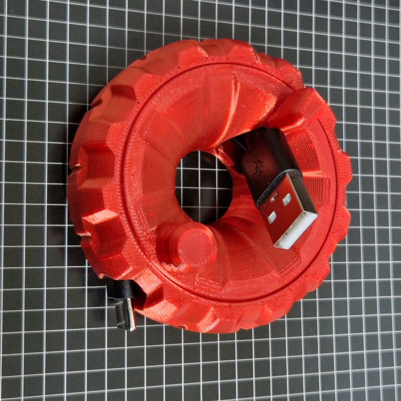 Pratik Donut Şekilli Kablo Sarıcı - 3D Baskılı Taşınabilir Kablo Organizatörü