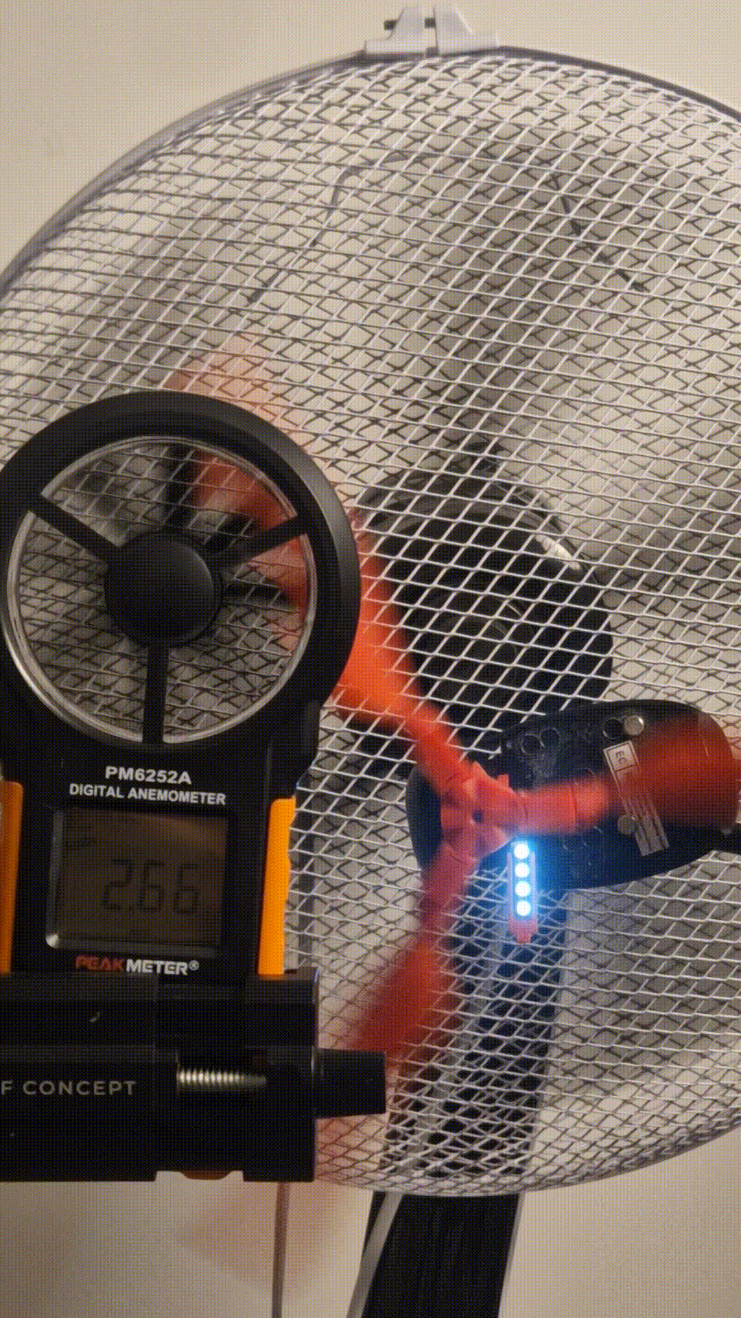 Kompakt Rüzgar Türbini Şarj Cihazı - 5V Yenilenebilir Enerji Üretici