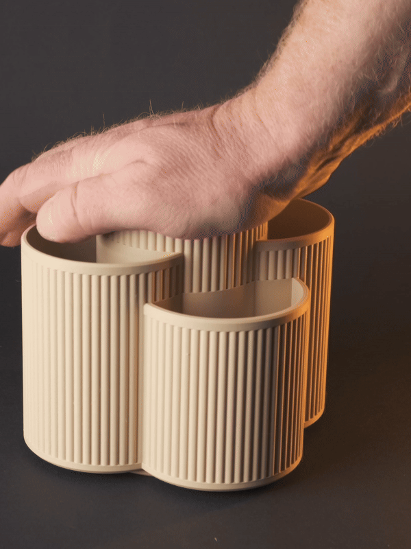 Dönen Masaüstü Organizatör - 3D Baskı Kalemlik ve Aksesuar Düzenleyici Dönen Masaüstü Organizatör - 3D Baskı Kalemlik ve Aksesuar Düzenleyici